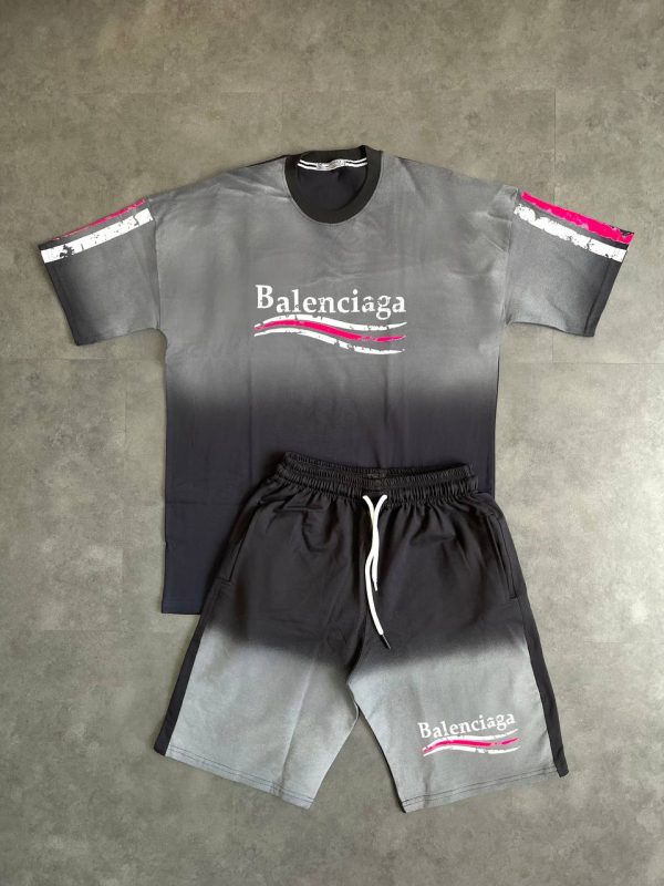ست تیشرت و شلوارک Balenciaga