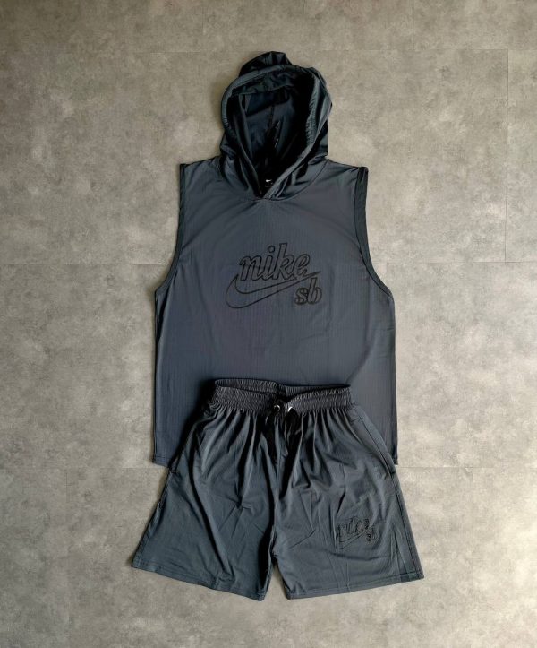 رکابی شلوارک کلاه دار سوزنی Nike SB