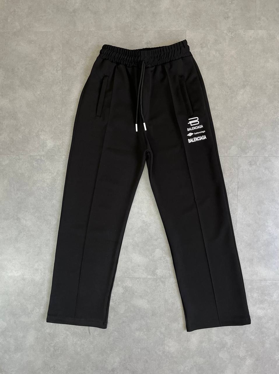 اسلش غواصی نیم بگ Balenciaga