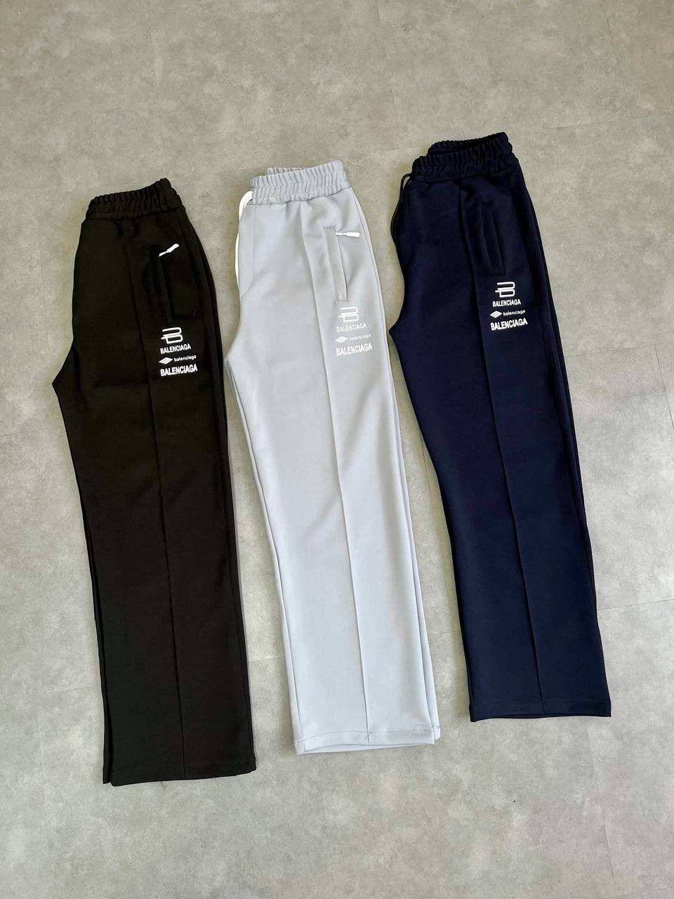 اسلش غواصی نیم بگ Balenciaga