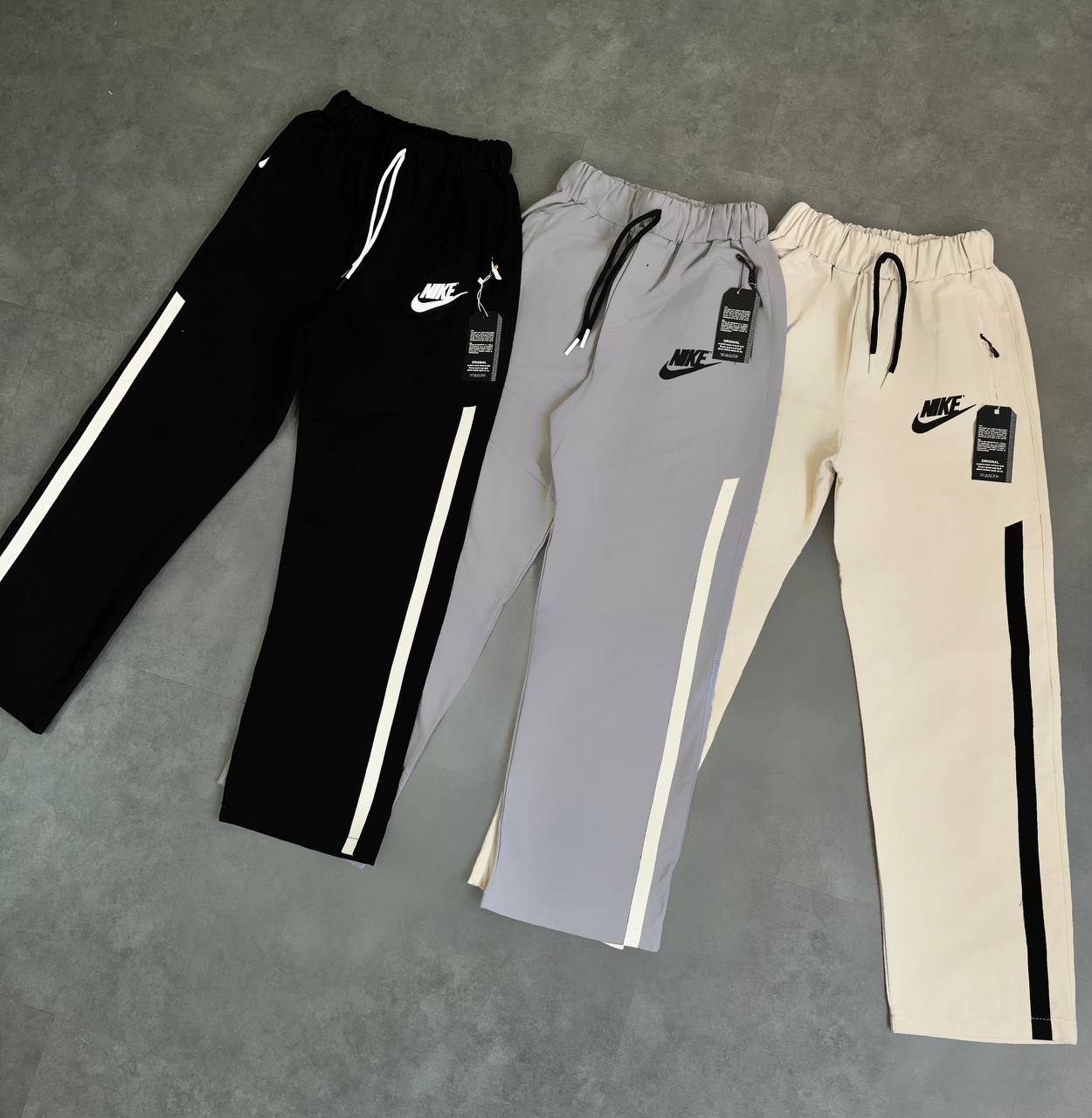 اسلش نیم بگ پنبه NIKE